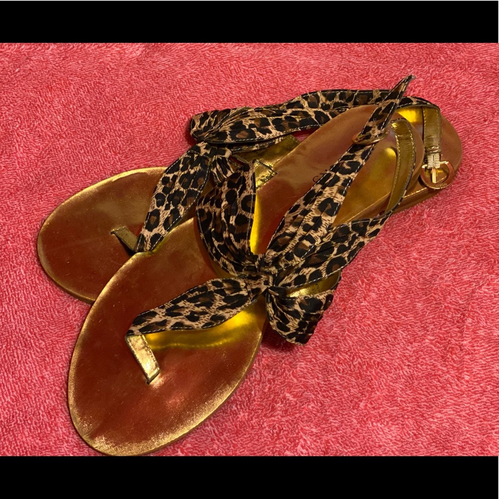 BAKERS Leopard Thong Sandals